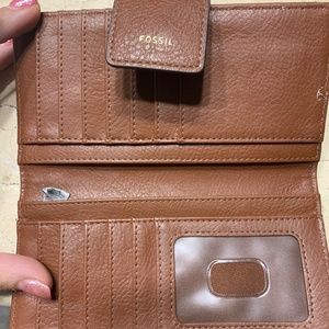 Fossil Wallet